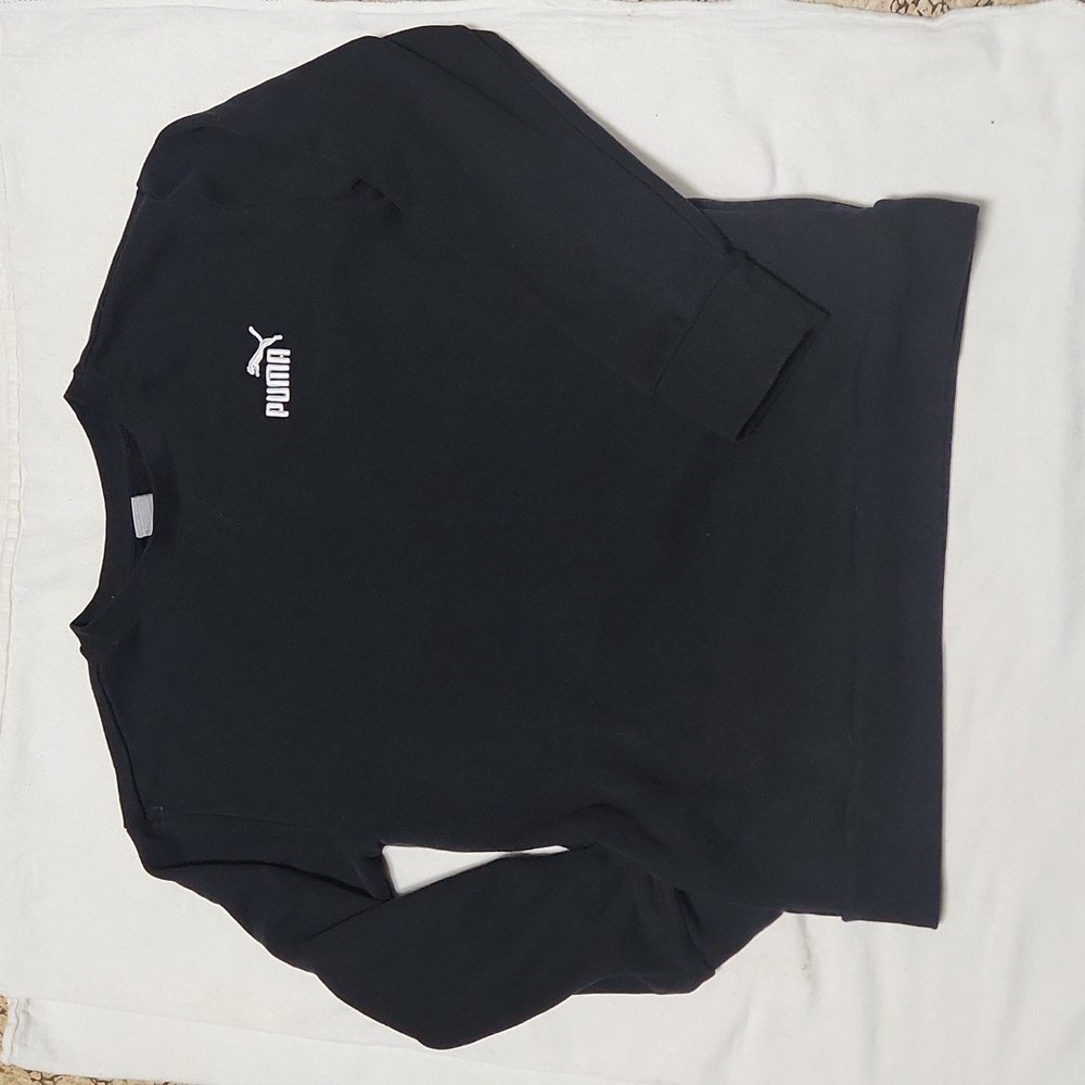 14/16 Large girls PUMA pullover sweater black with pockets